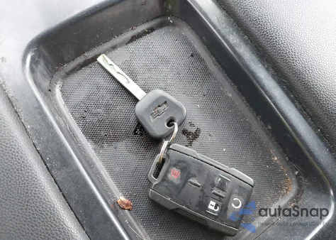 2017 Chevrolet Silverado 1500 2Lt from USA, damaged, VIN 3GCUKREC0HG251899